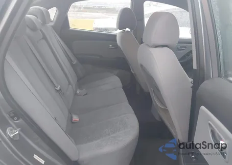 2010 Hyundai Elantra Gls z USA, uszkodzony, nr VIN KMHDU4AD8AU132251